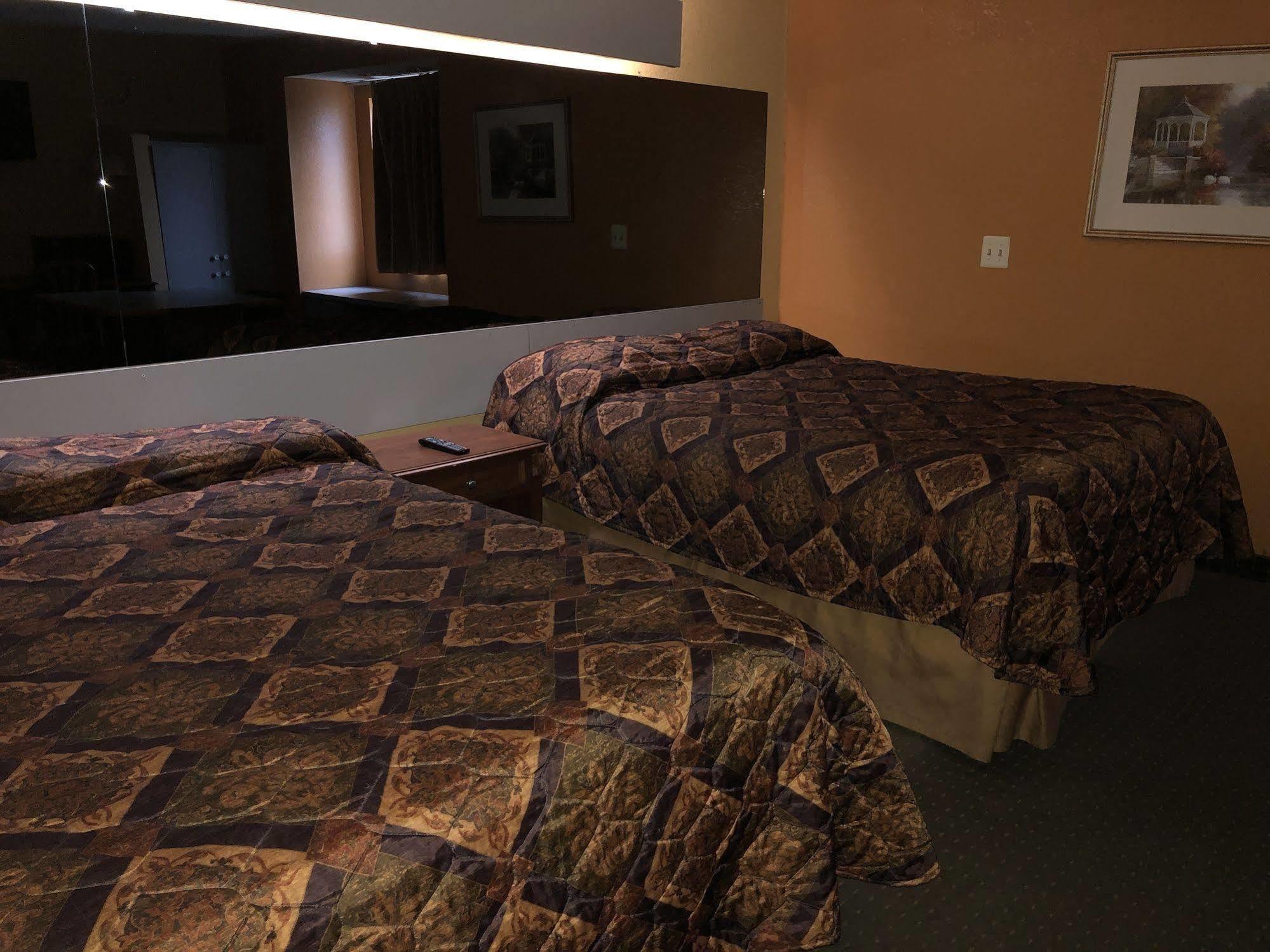 Best Western Buffalo Inn & Suites Уилямсвил Екстериор снимка